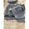 Image 1 : Pallet of Assorted Plastic Floor Mats
