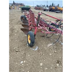 4 Furrow Plow - Massey Ferguson # 880