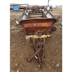 Manure Spreader - New Holland Model 331