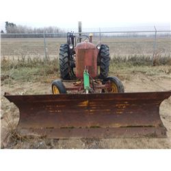 1940 Cockshutt 30 C/W Dozer Blade 8' *not running* engine damage