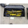 Image 2 : 4 TON AUTO BODY JACK KIT