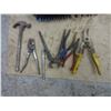 Image 1 : LOT OF PLIERS, TIN SHEIR, AND ECT