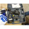 Image 1 : ROOF SHINGLE NAILER AND CASE