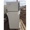 Image 1 : Fridge 5' X 2'