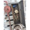 Image 1 : Tool Box & Pump