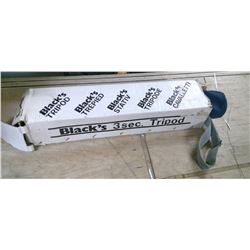 Black's BX.60 Tripod