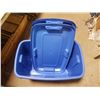 Image 2 : 3 Plasic Tubs