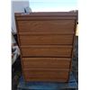 Image 1 : Dresser 5 Drawer 31" X 44" X 16"