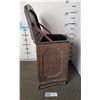 Image 2 : Clothes Hamper