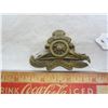 Image 1 : World War 2 Cap Badge