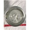 Image 2 : 1 Crown Jar With Chip On Rim, Made In Canada