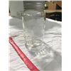 Image 4 : 1 Crown Jar With Chip On Rim, Made In Canada