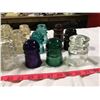 Image 3 : 18 Hydro Insulators, Various Sizes And Colours, 2 Chipped, One Different Kind. (5 Large Clear With 1