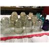 Image 4 : 18 Hydro Insulators, Various Sizes And Colours, 2 Chipped, One Different Kind. (5 Large Clear With 1