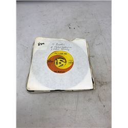 Collection Of 8 45's (4 Beatles/Michael Jackson And 3 Elvis Presley)