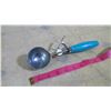 Image 3 : BLUE ICE-CREAM SCOOP