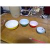 Image 1 : Early Pyrex Primary Mixing Bowl Set