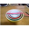 Image 4 : Early Pyrex Primary Mixing Bowl Set