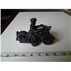 Image 1 : Vintage Cast Iron Motorcycle with Rider