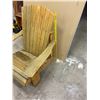 Image 2 : Adirondack Chair Wooden
