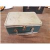 Image 2 : 2 Vintage Lunchboxes
