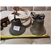 Image 2 : 3 Vintage Bells