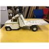 Image 1 : 16.5" X 6" Toy Truck