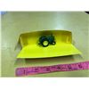 Image 1 : John Deere Tractor