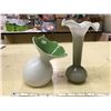 Image 1 : 2 Blown Vases