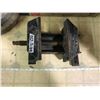 Image 2 : Vintage Bench Vise