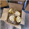 Image 3 : 4 boxes of decorative lighting glassware