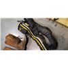 Image 3 : DIRTBIKE BOOTS AND PADDED PANTS