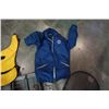 Image 3 : 2 prawn traps large dog life jacket, mustang floater jacket and boat lawn chair