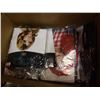 Image 3 : 2 BOXES OF HALLOWEEN COSTUMES