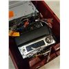 Image 2 : TOTE OF STEREO DECKS