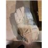 Image 3 : BOX OF WORK GLOVES