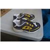 Image 2 : BOX OF NEW KIDS SHOES SIZE 8-13