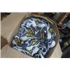 Image 1 : BOX OF NEW KIDS SHOES SIZE 13