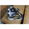 Image 2 : BOX OF NEW KIDS SHOES SIZE 6-8