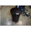 Image 3 : AUSSIE GRILL COMPANY PROPANE PATIO HEATER, ROLLING
