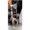 Image 4 : PAIR OF DRYWALL STILTS