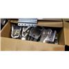 Image 3 : FULTON 2500LB TRAILER JACK AND BOX OF TRAILER COUPLERS