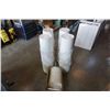 Image 1 : 32 FOOD GRADE PAILS AND LIDS