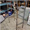 Image 7 : EZ rect shelving unit and level