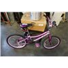 Image 1 : SUPERCYCLE PINK YOUTH BIKE