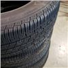 Image 5 : SET OF FOUR UNIROYAL TIGER PAW P195/65 R15 TIRES 65% TREAD