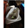 Image 1 : TUB OF FLEXIBLE CLAMP ON LIGHT AND SHOP LIGHT