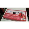 Image 2 : Alton laser level kit in box