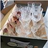 Image 2 : BOX OF CRYSTAL GLASSES AND 4 VASES