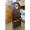 Image 1 : ANTIQUE OAK HALL STAND